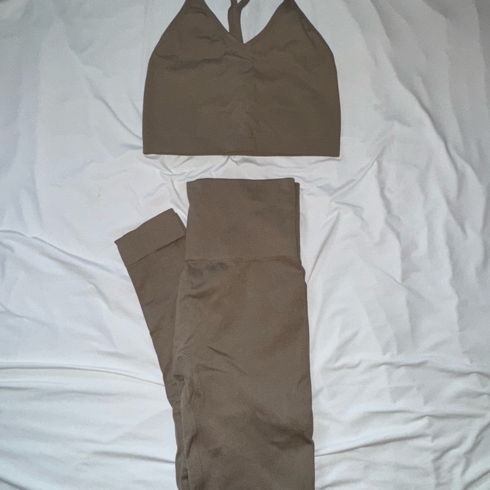 Set Active ribbed set